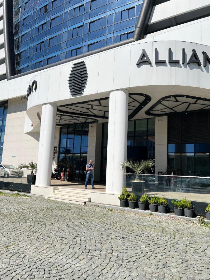 Apartments In Alliance Batumi Bagian luar foto