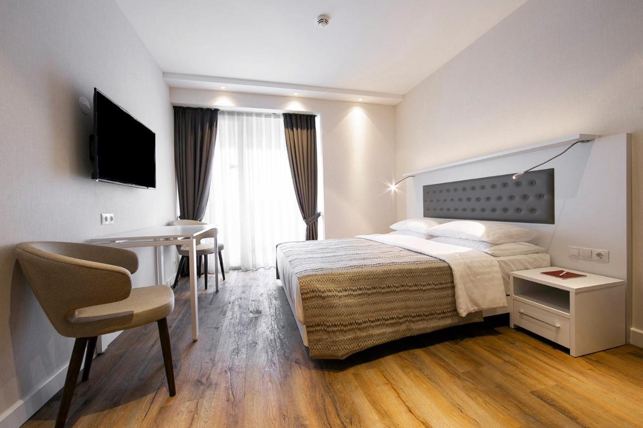 Apartments In Alliance Batumi Bagian luar foto
