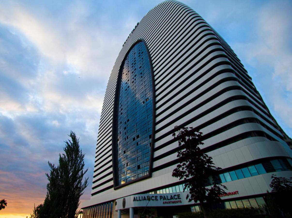 Apartments In Alliance Batumi Bagian luar foto