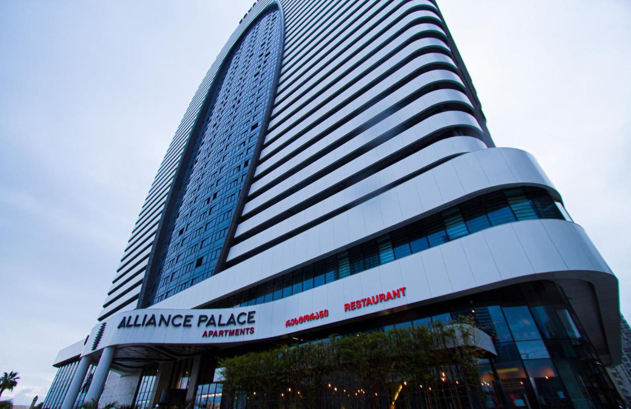 Apartments In Alliance Batumi Bagian luar foto